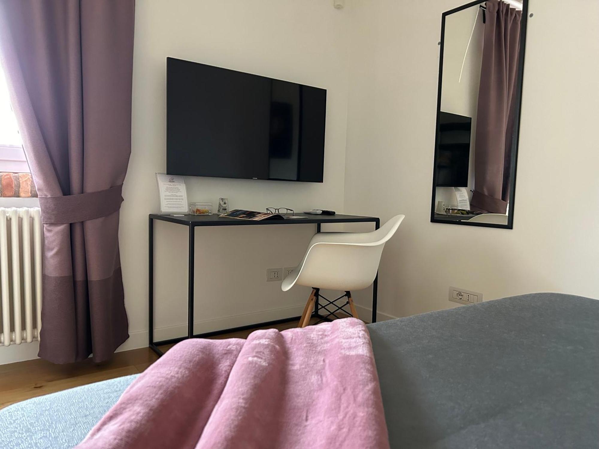 Casale Appia Bed and Breakfast Latina Exteriör bild